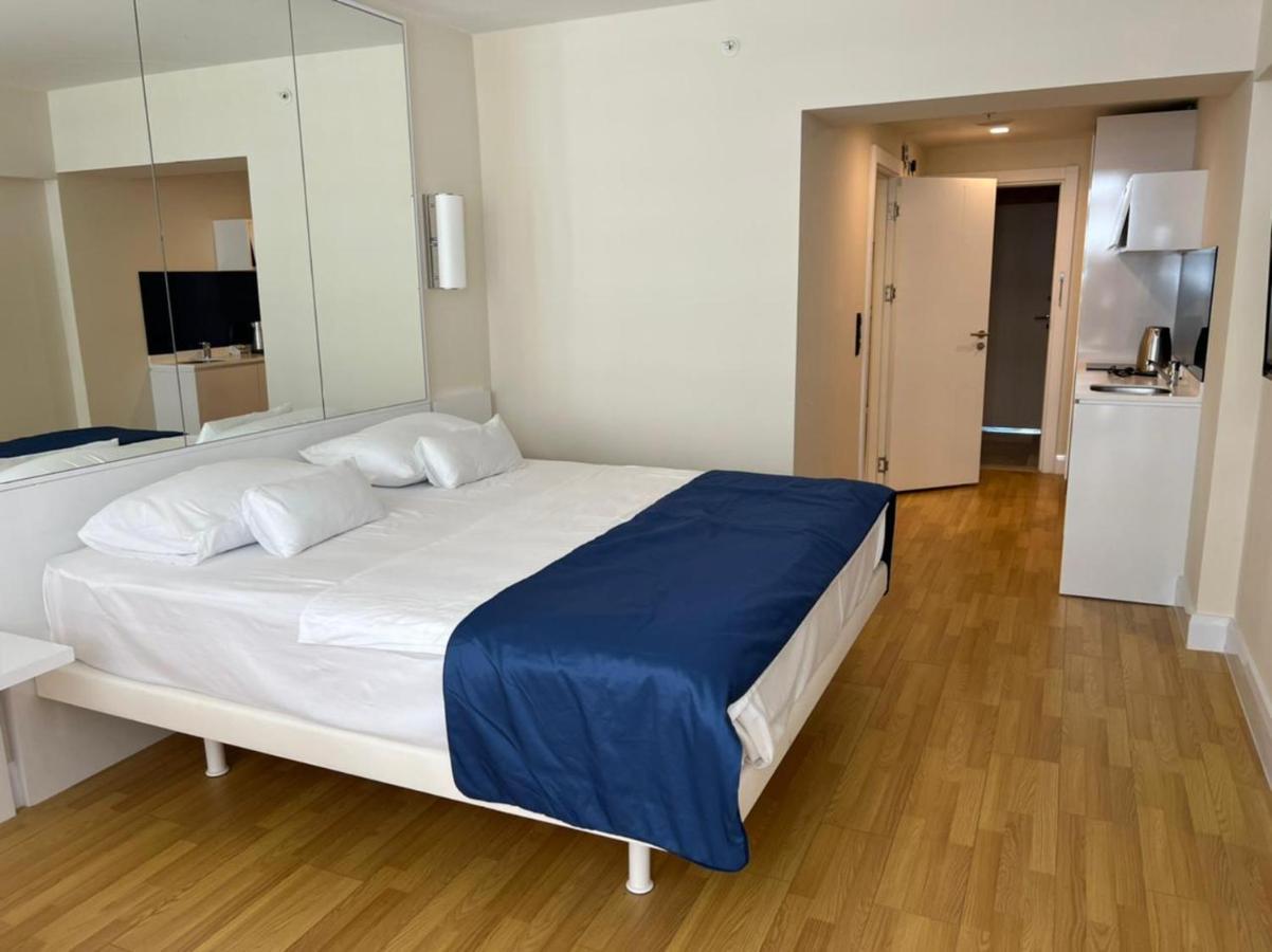 Orbi City Lux Apartment バトゥーミ エクステリア 写真
