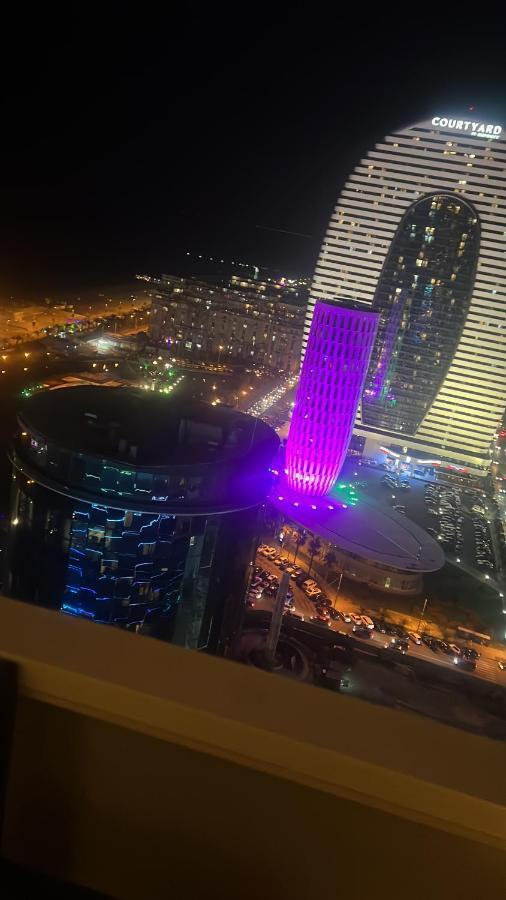 Orbi City Lux Apartment バトゥーミ エクステリア 写真