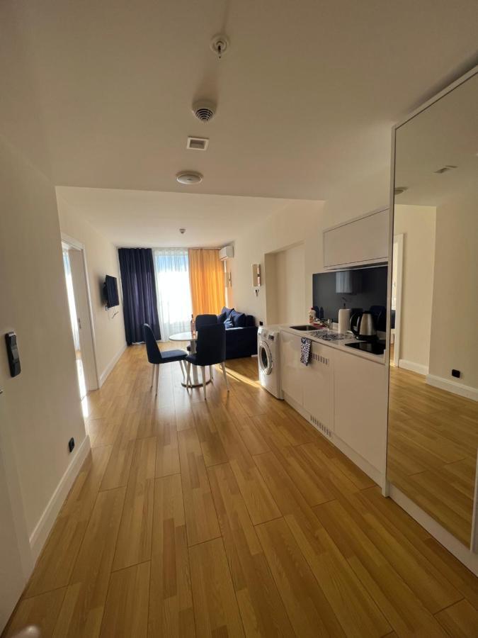 Orbi City Lux Apartment バトゥーミ エクステリア 写真