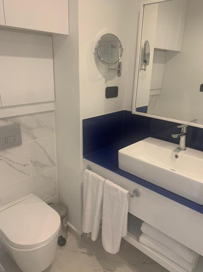 Orbi City Lux Apartment バトゥーミ エクステリア 写真